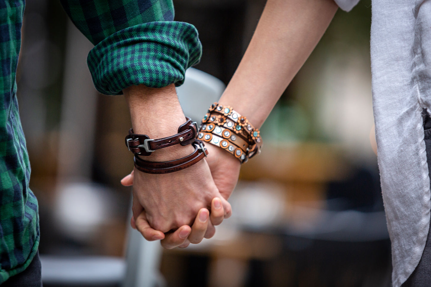 MOON genuine leather bracelet pearl / white stones