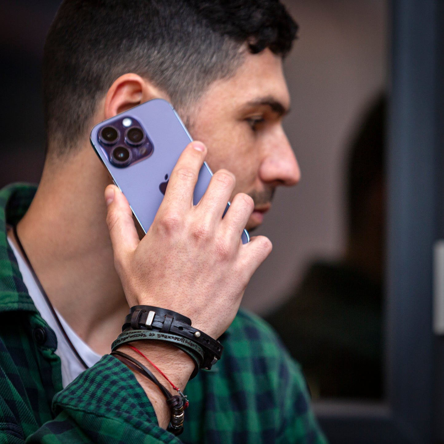 Men's bracelet with a message made of genuine leather.