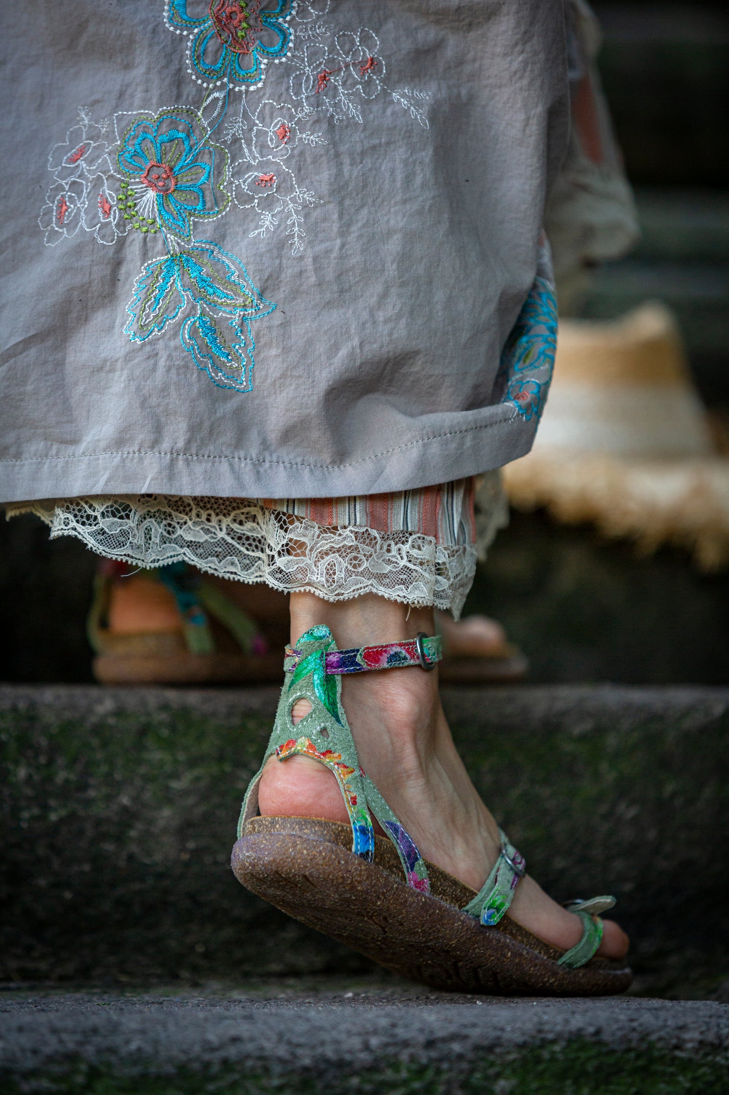 LOTTY - sandals made of genuine leather - suede