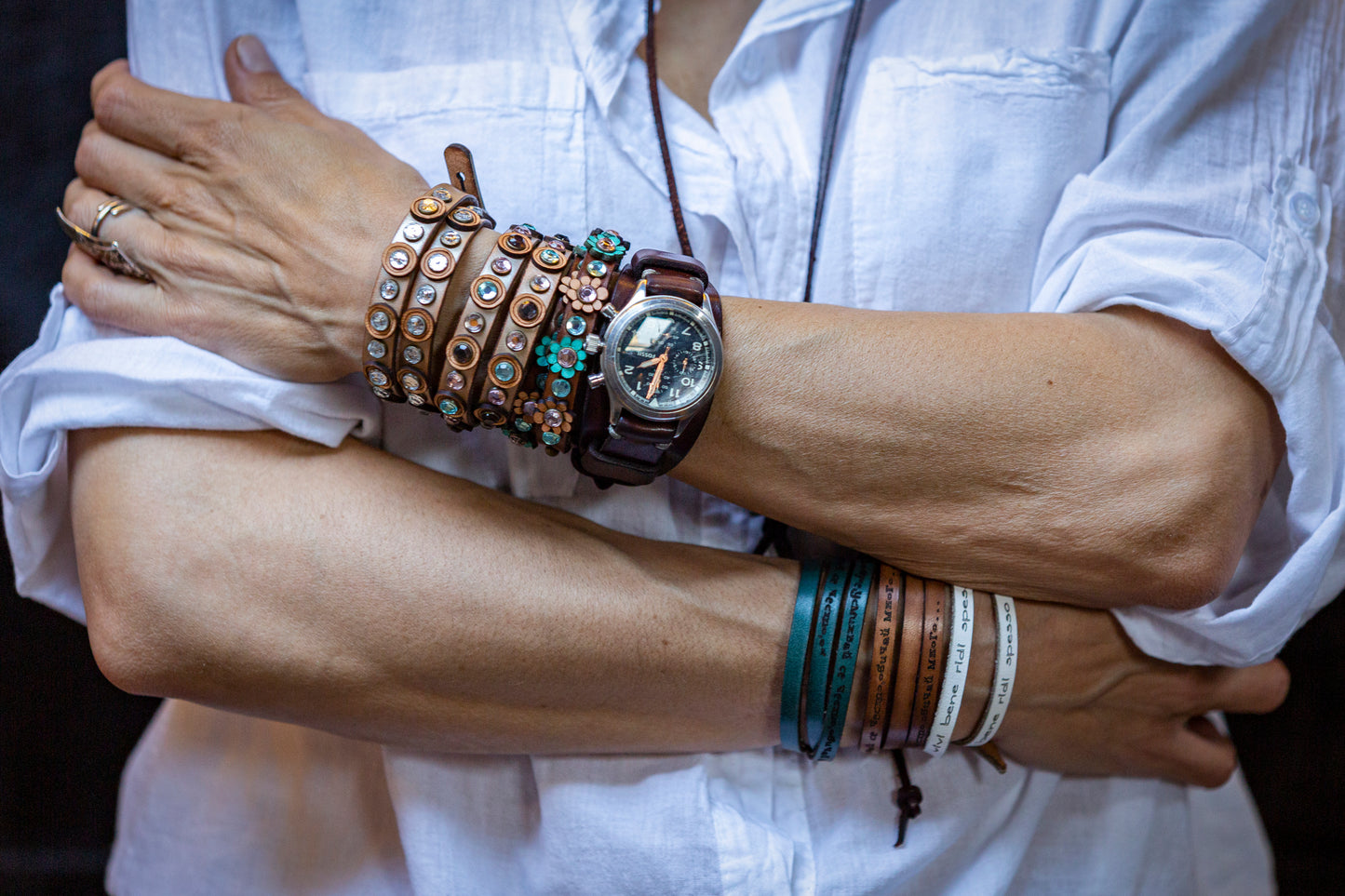 DAISY natural leather bracelet brown / turquoise flowers / stones turquoise-pink