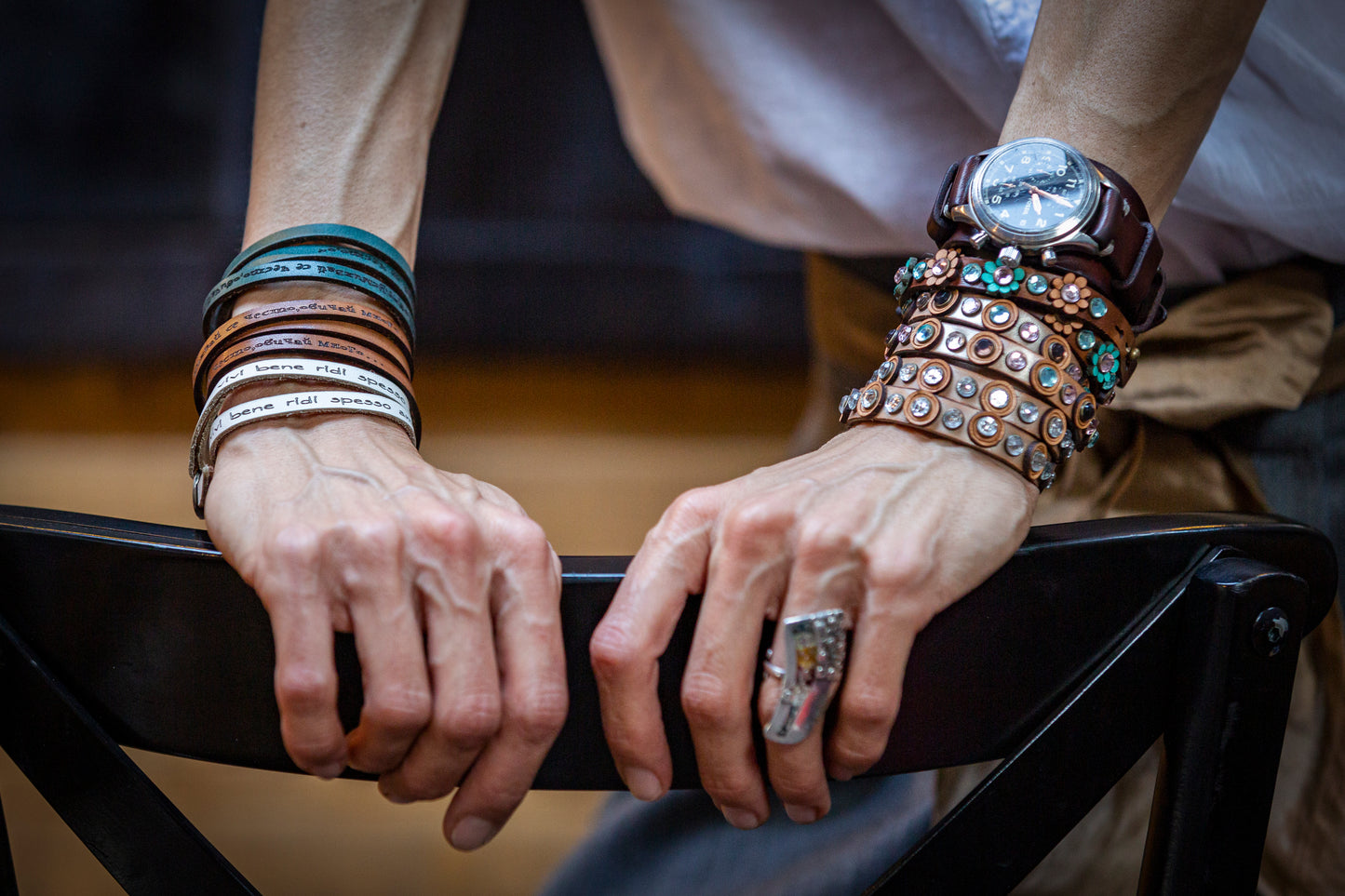 DAISY natural leather bracelet brown / turquoise flowers / stones turquoise-pink