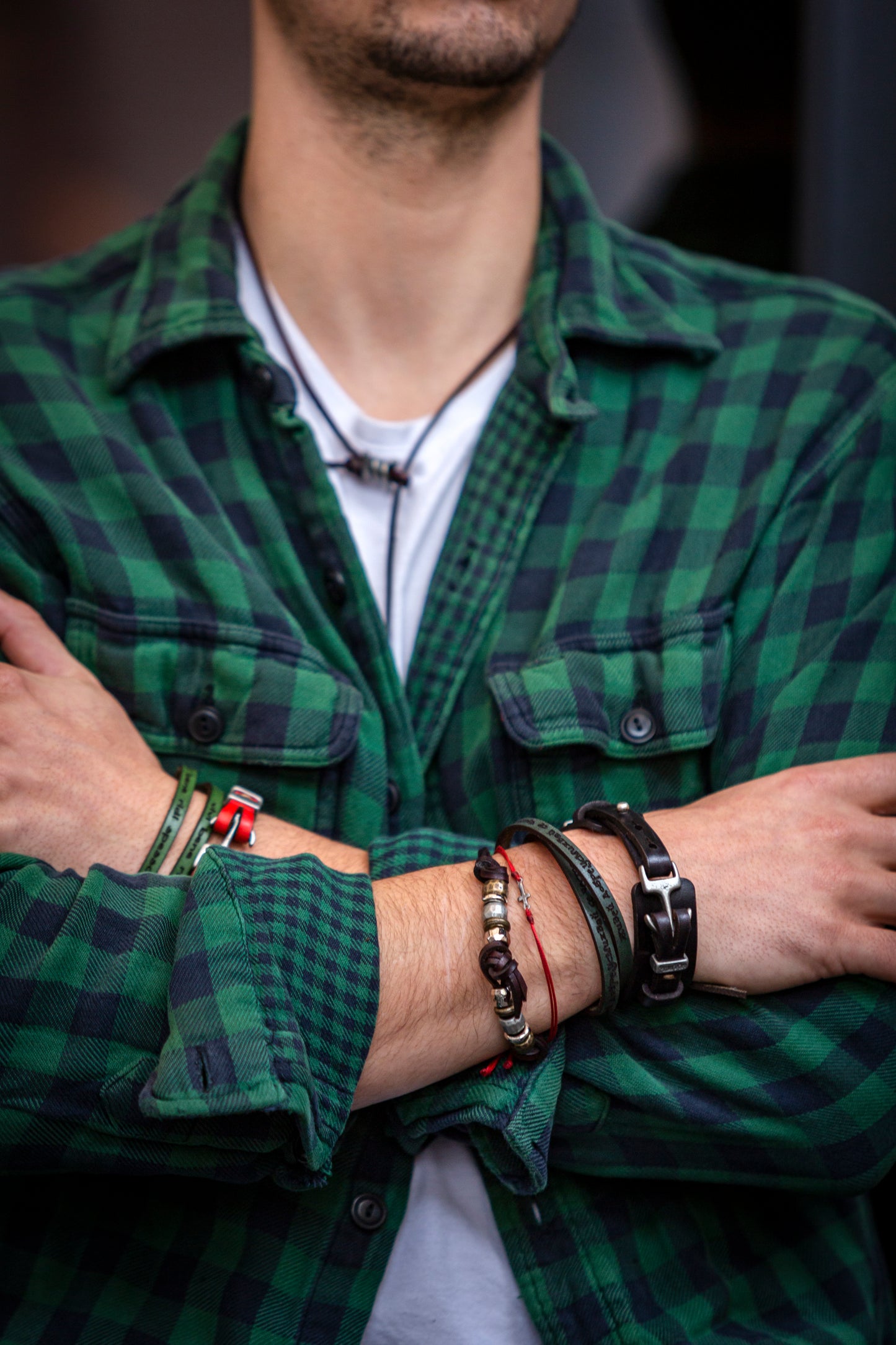 Men's bracelet with a message made of genuine leather.