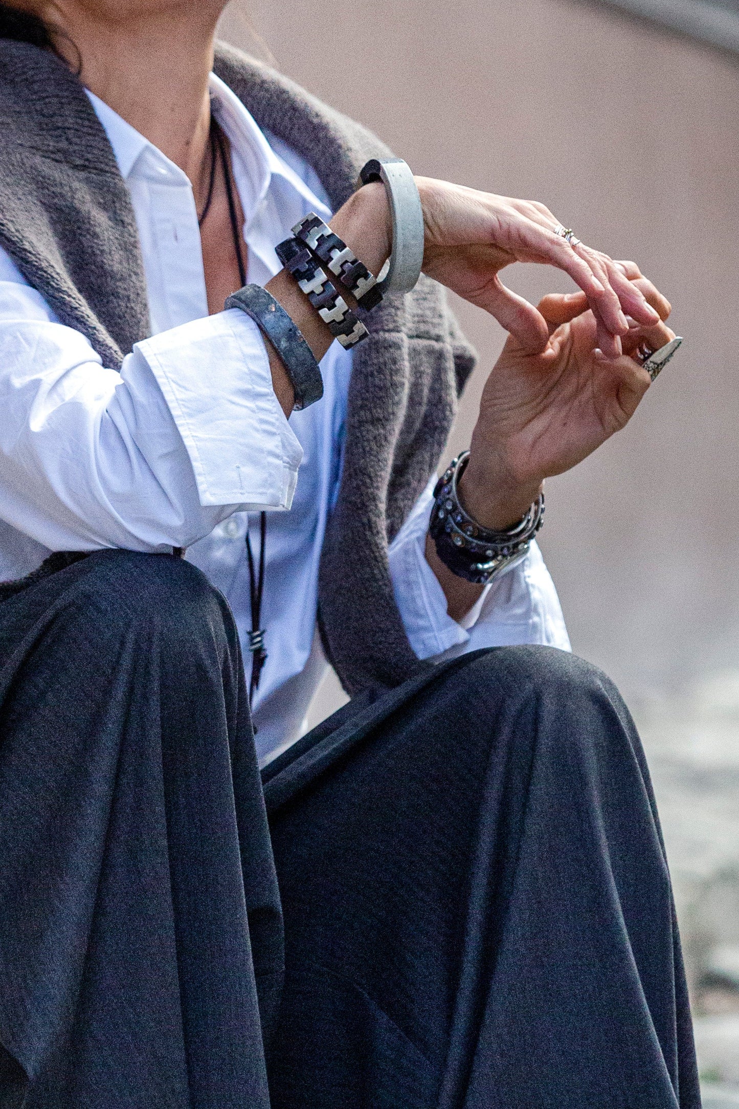 Men's brown genuine leather bracelet with embossed ROMA