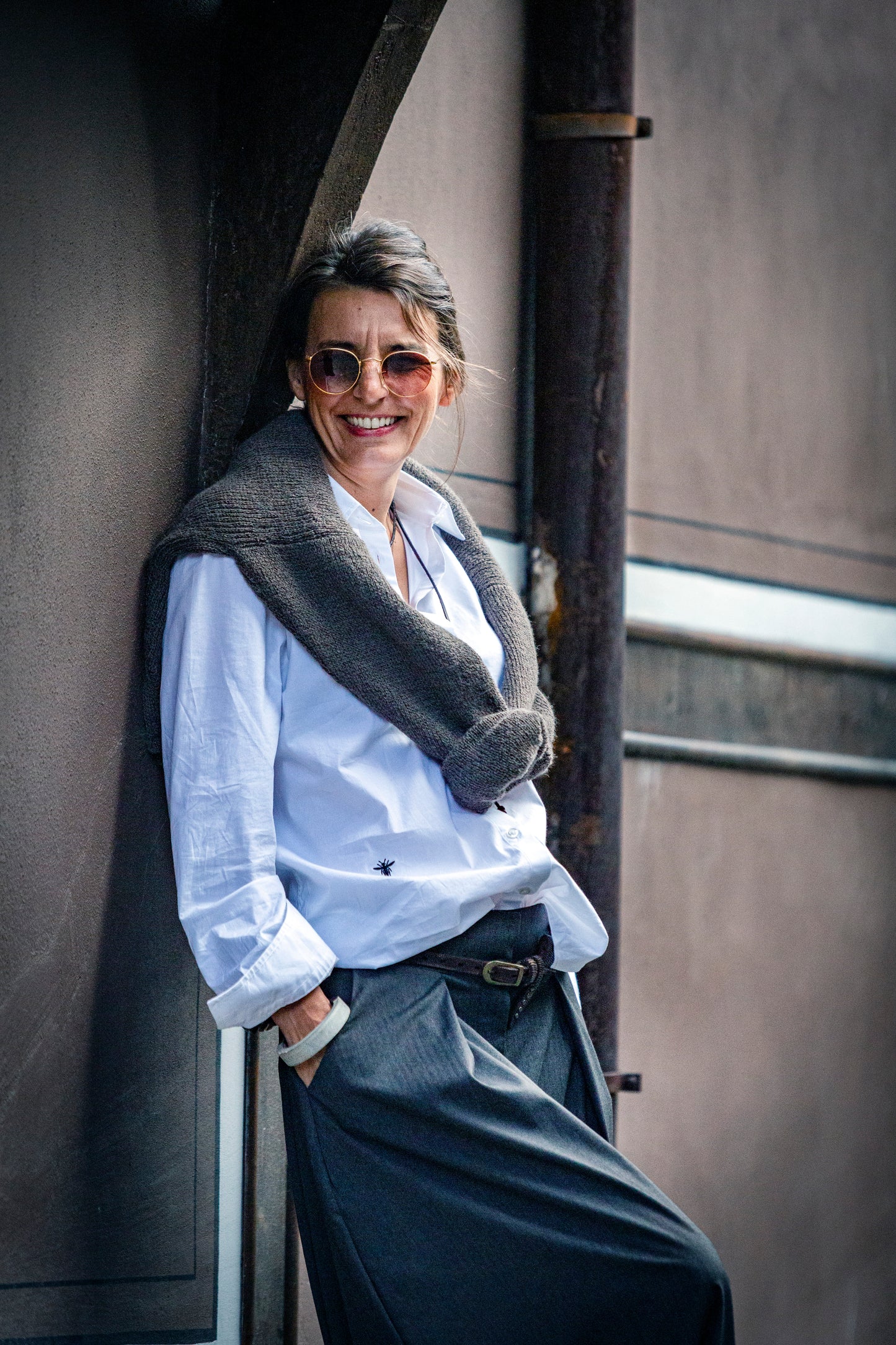 Men's brown genuine leather bracelet with embossed ROMA