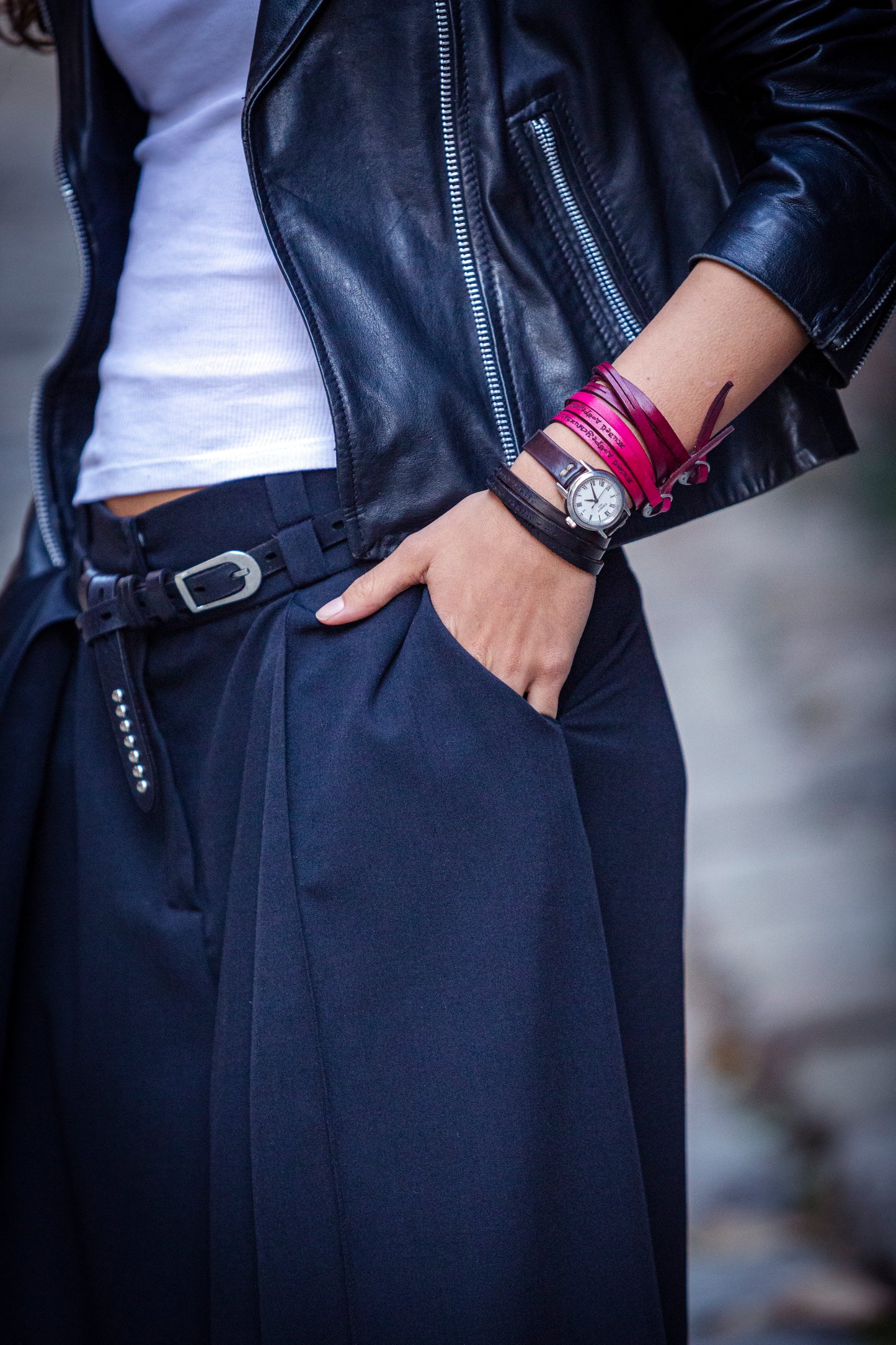 Women's bracelets made of genuine leather, double and triple with a message.