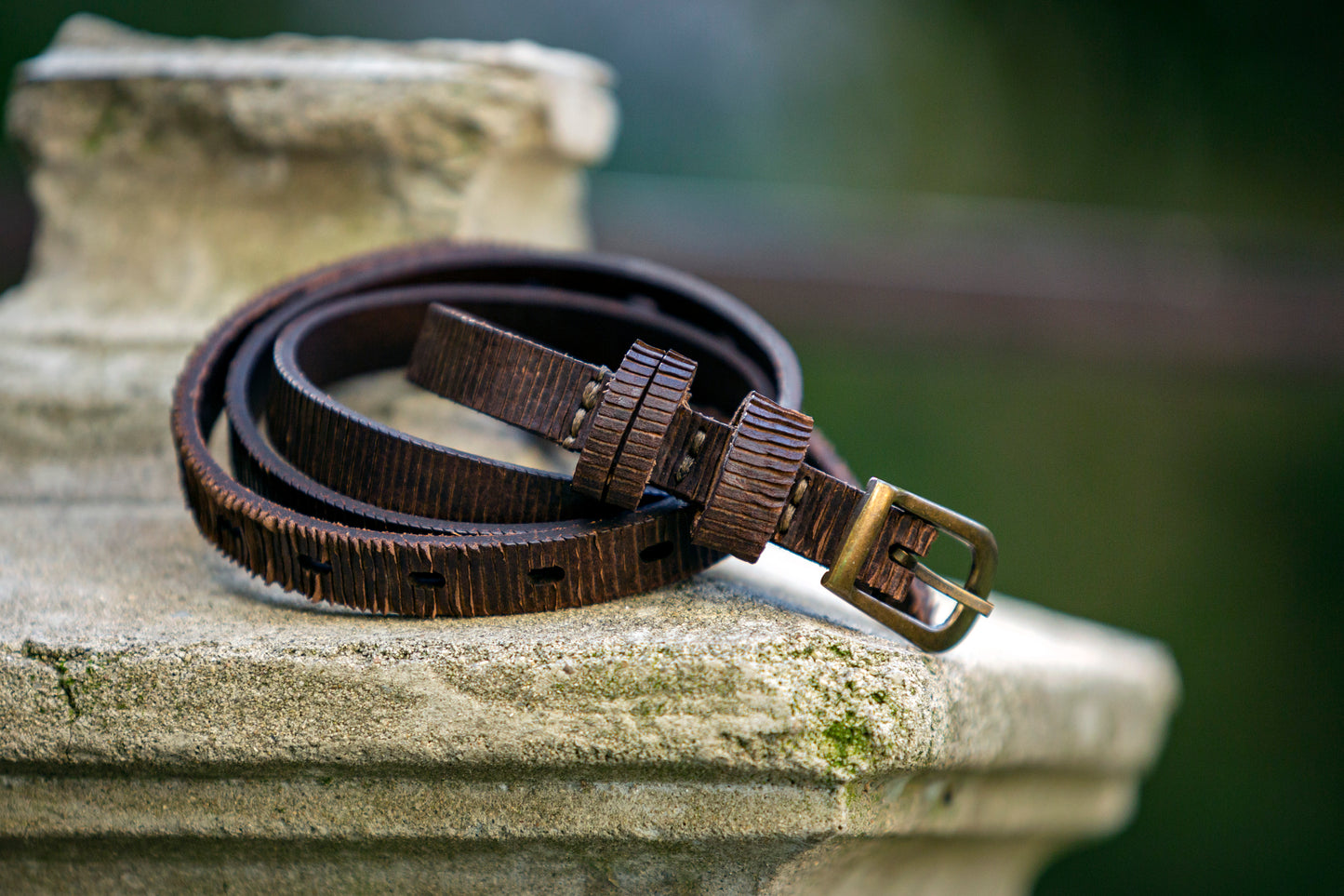 Genuine leather belt / color dark brown LEMNOS