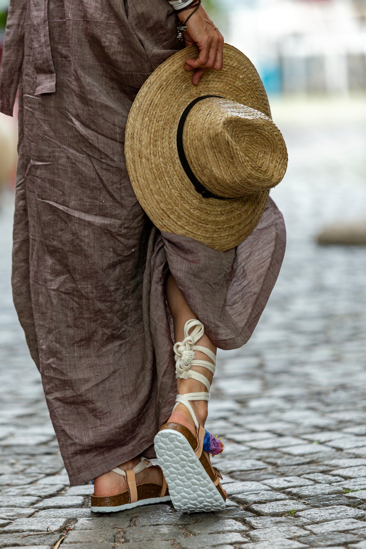 NEFERTITI sandals made of genuine leather